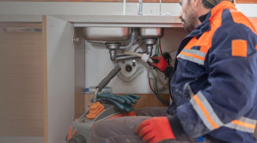 Local expert plumbing services in Minot Afb, ND